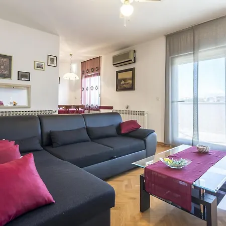 Apartment Bulj Solin