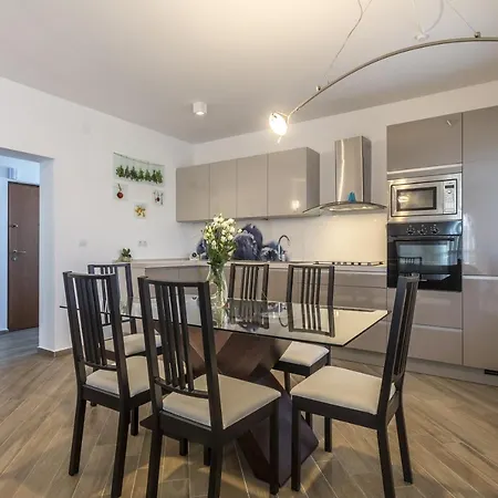 Bulj Apartment *