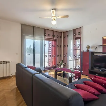 Bulj Apartment *