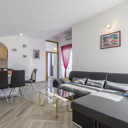 Bulj Apartment *
