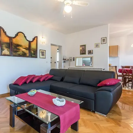 Apartment Bulj Solin